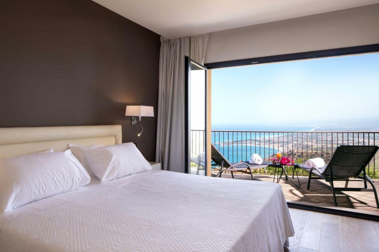 The View Luxury Apartments Taormina Exterior photo